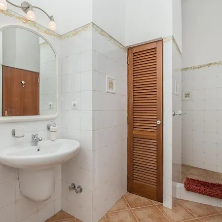 Casa Piablo Villa