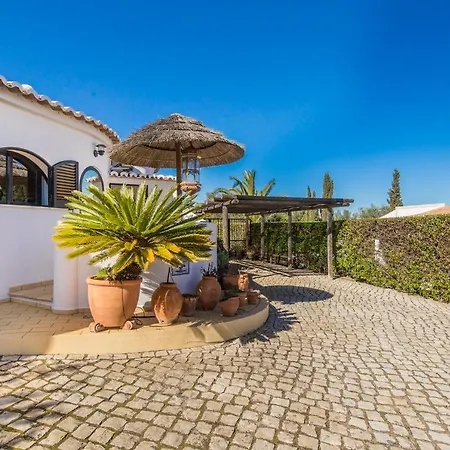 Casa Piablo Villa