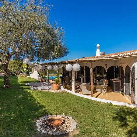 Casa Piablo Villa